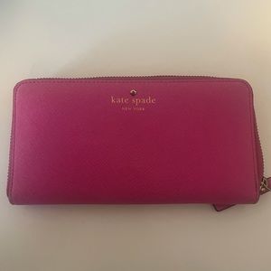 Kate spade pink wallet